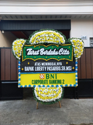 Papan Bunga Duka di Taraju